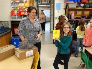 Student shows off dictionary